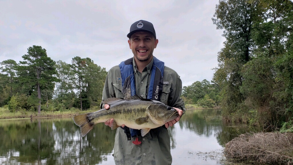 8lbs6oz Largemouth Bass big fish photo contest dylan quack fisheries management trophy fishery