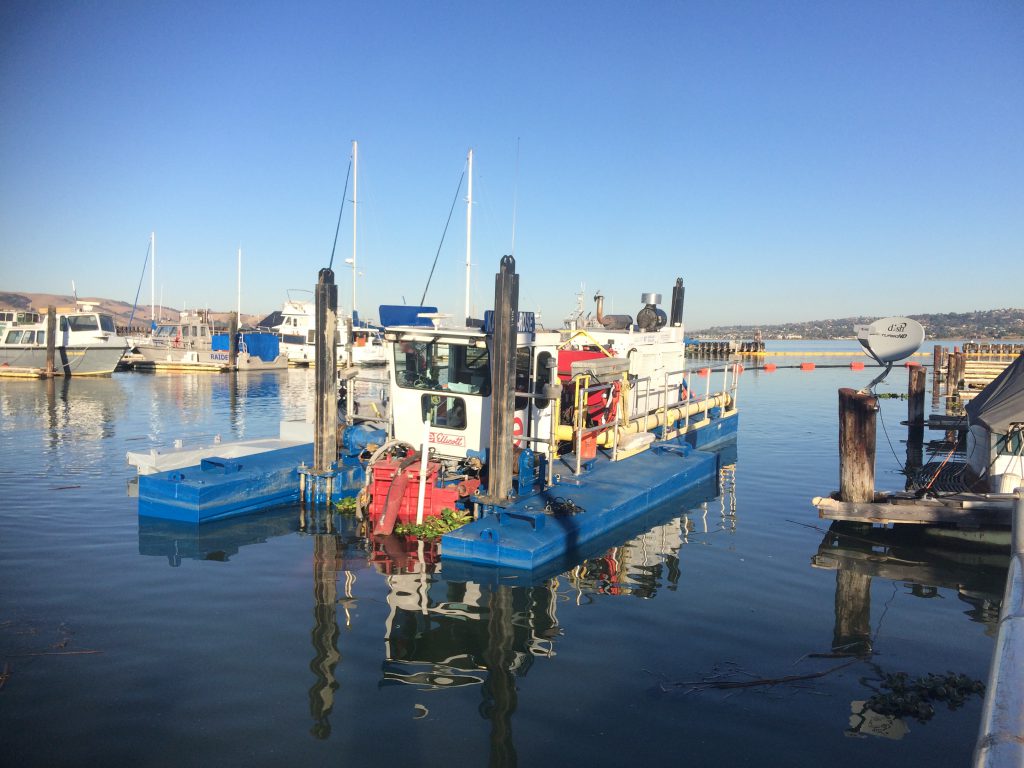 hydraulic dredge - dredging - sediment removal - muck removal