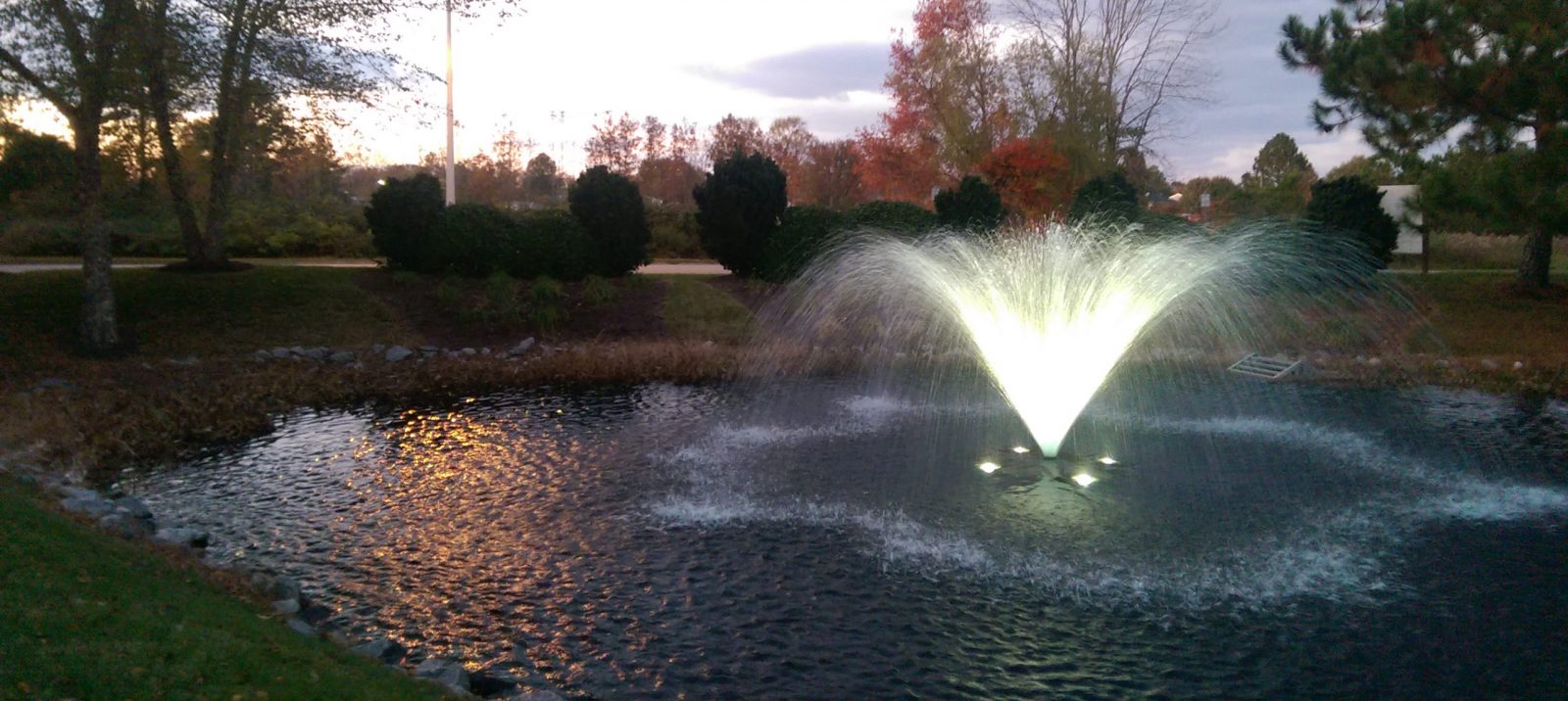 Fall Evening_FountainLights_VABeach_Office_AnnMarie_11.14