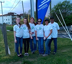 GroupShot_Surfrider_Earth_Day_Clean_Up_Lake_Holly_04.15_e