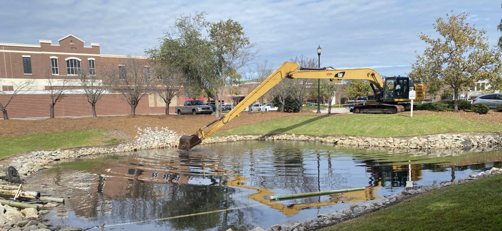 mechanical dredging - muck removal - sediment removal - mechanical dredge-3