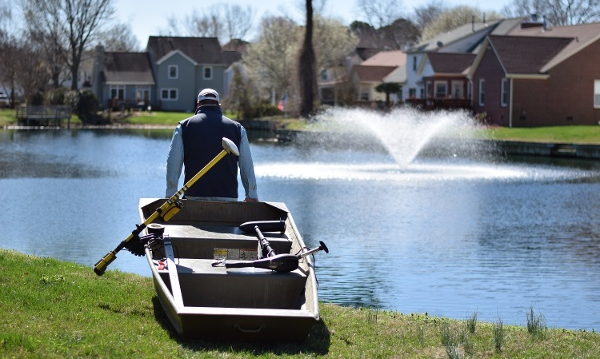 jon-boat-fountain-2-1