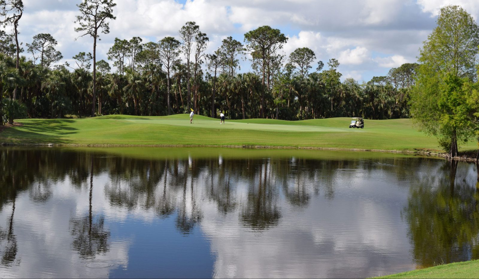 golf course lake