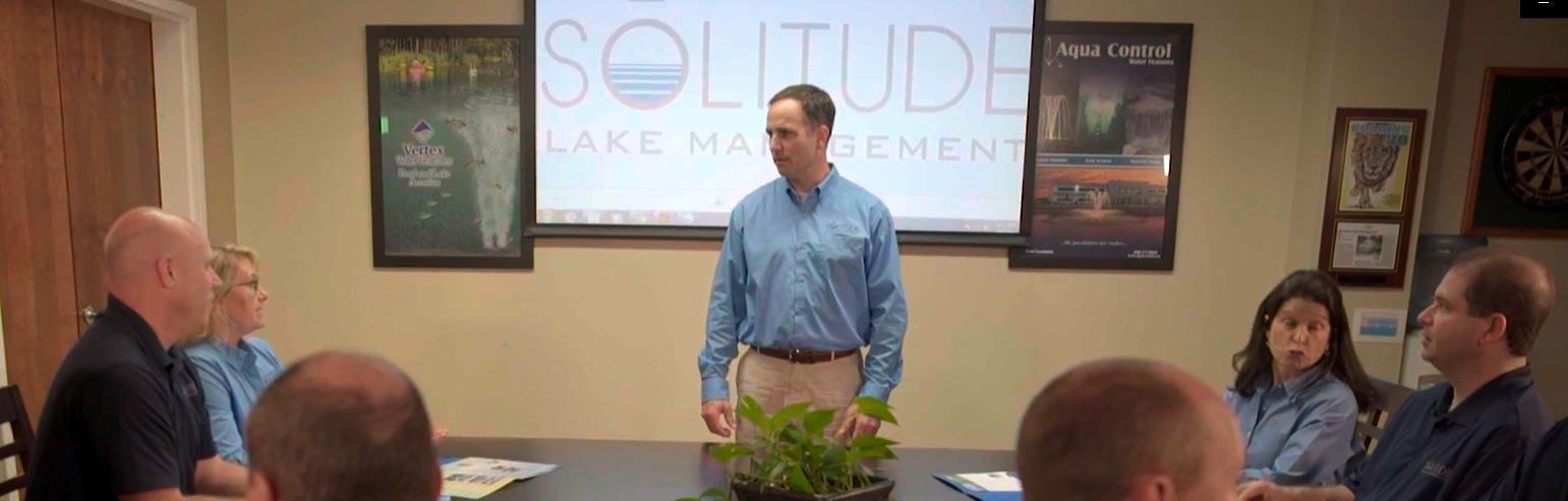 solitude meeting - team - presentation - colleague - leadership - 2