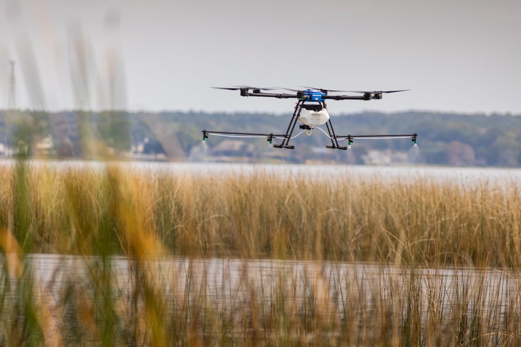 SOL_VDCI_drone-aerial-application-lake-and-pond-management-wetlands-algae-and-aquatic-weed-control