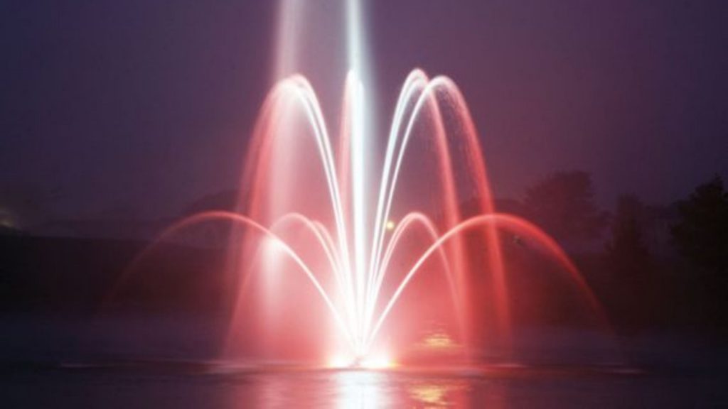 15hp_Fleur_de_Lis_Peru_fountains and aeration vendor partner aqua control - solitude lake management - pond services - fountain installation - fountain products