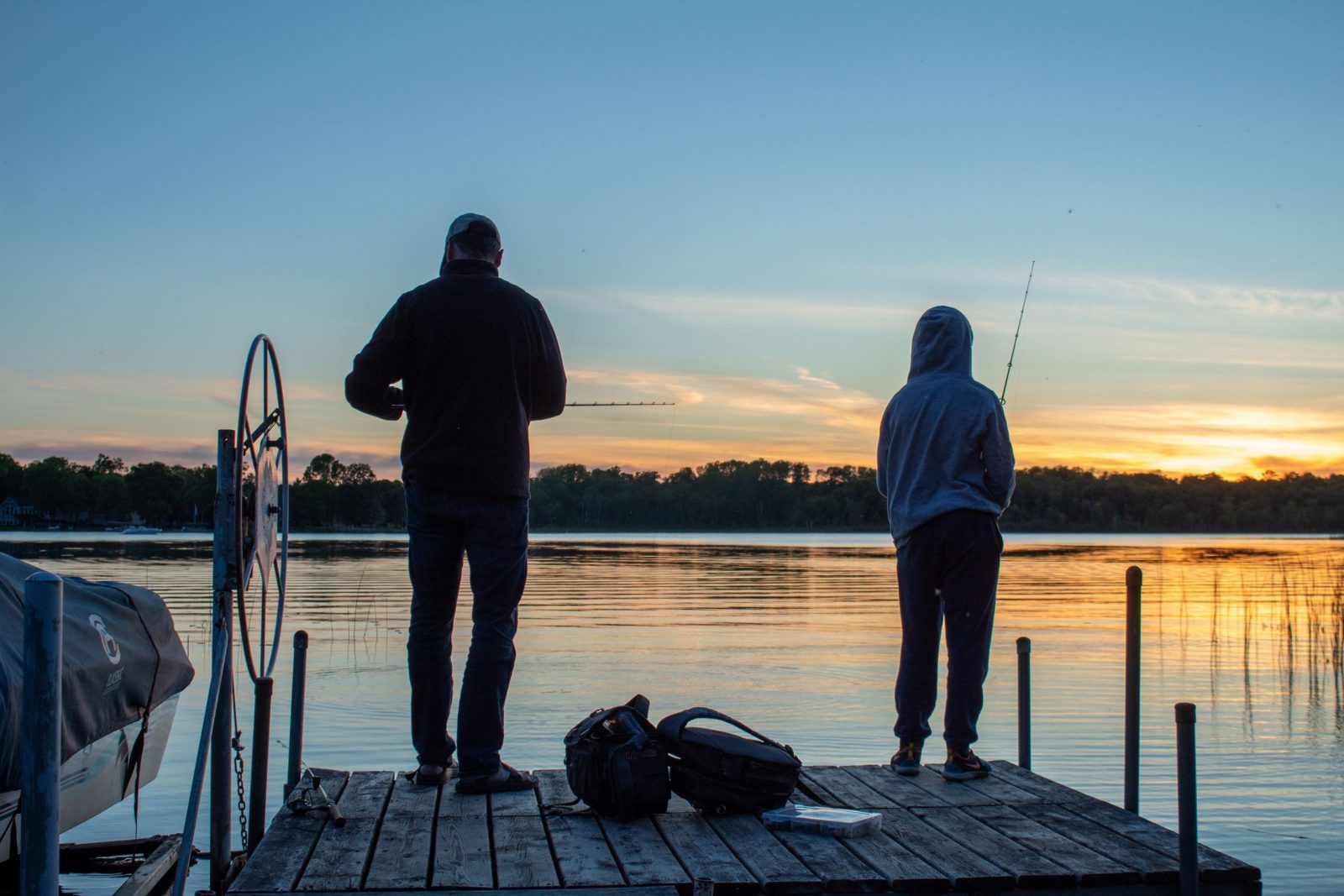 family fishing - pond fishing - lake fishing - hobby fishing - trophy fishery - fish services - fish stocking - electrofishing - fish feeders - fish prey - grow big fish - bass fishing - pond liming 9