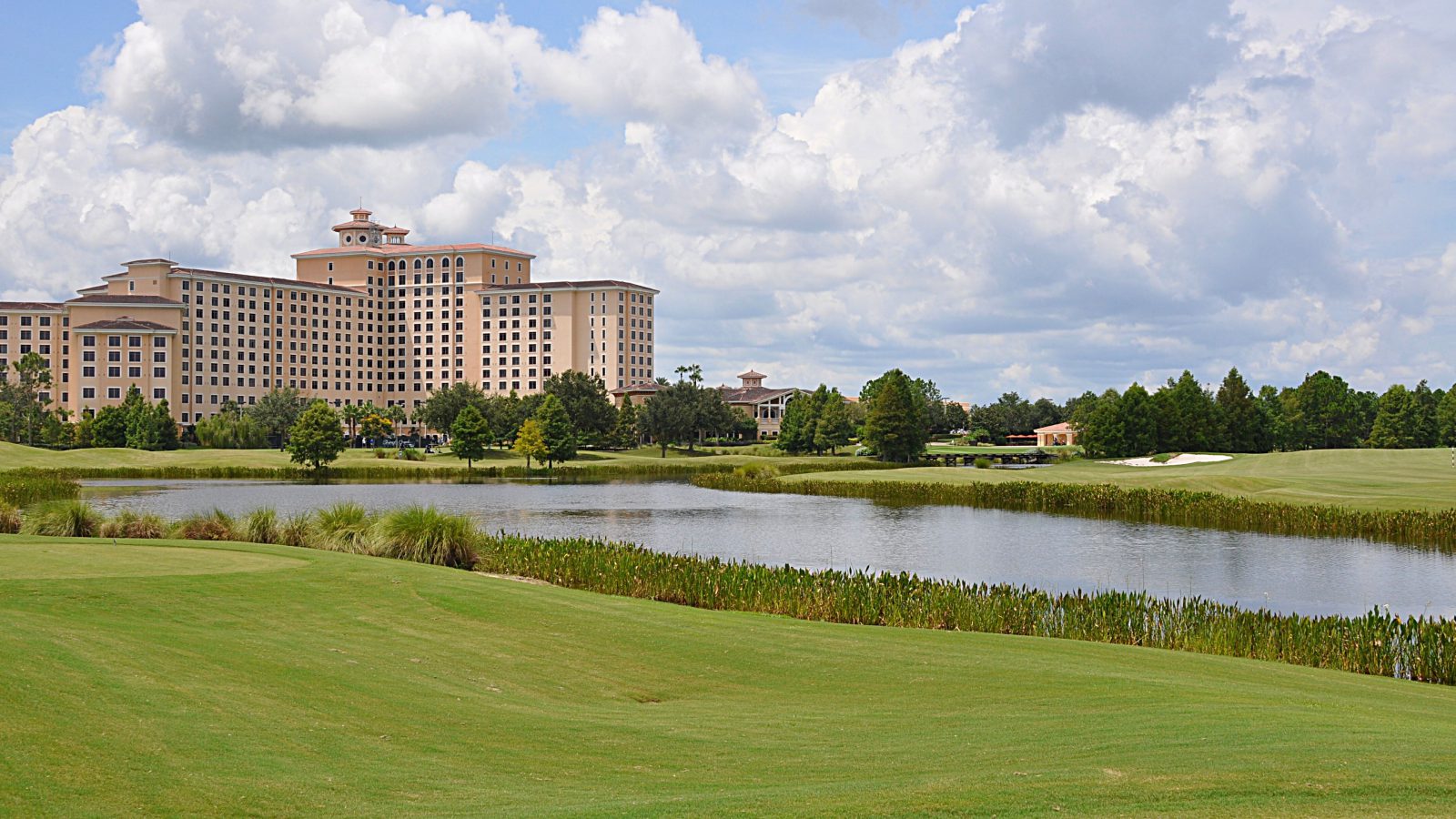 resorts - markets served - solitude lake management service - flotating fountains maintenance and installation (8)