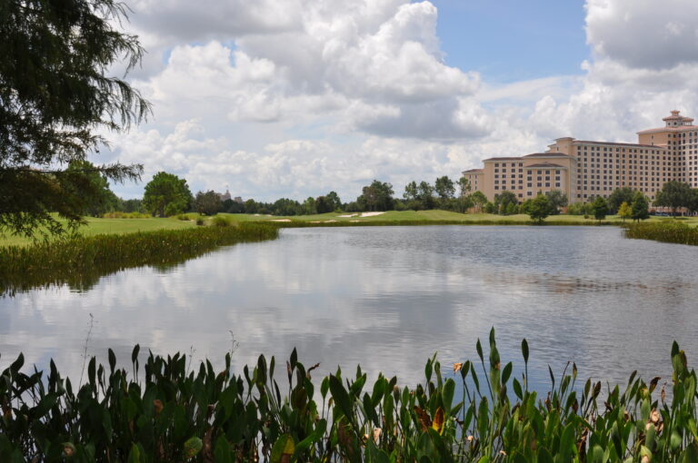 hotel-resort-lake-and-pond-management