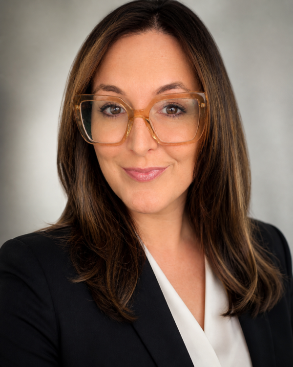 Brooke-Bledsoe-Headshot